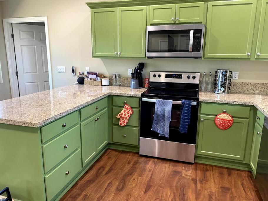 Badger Walnut Cottage מראה חיצוני תמונה