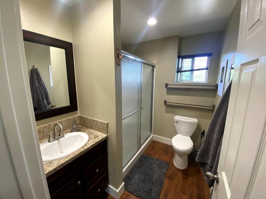 Badger Walnut Cottage מראה חיצוני תמונה